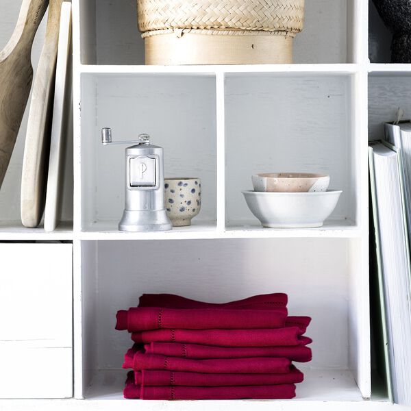 Langkilde & Søn 6 stk. Røde servietter med hulsøm - 50 x 50cm | Magasin.no
