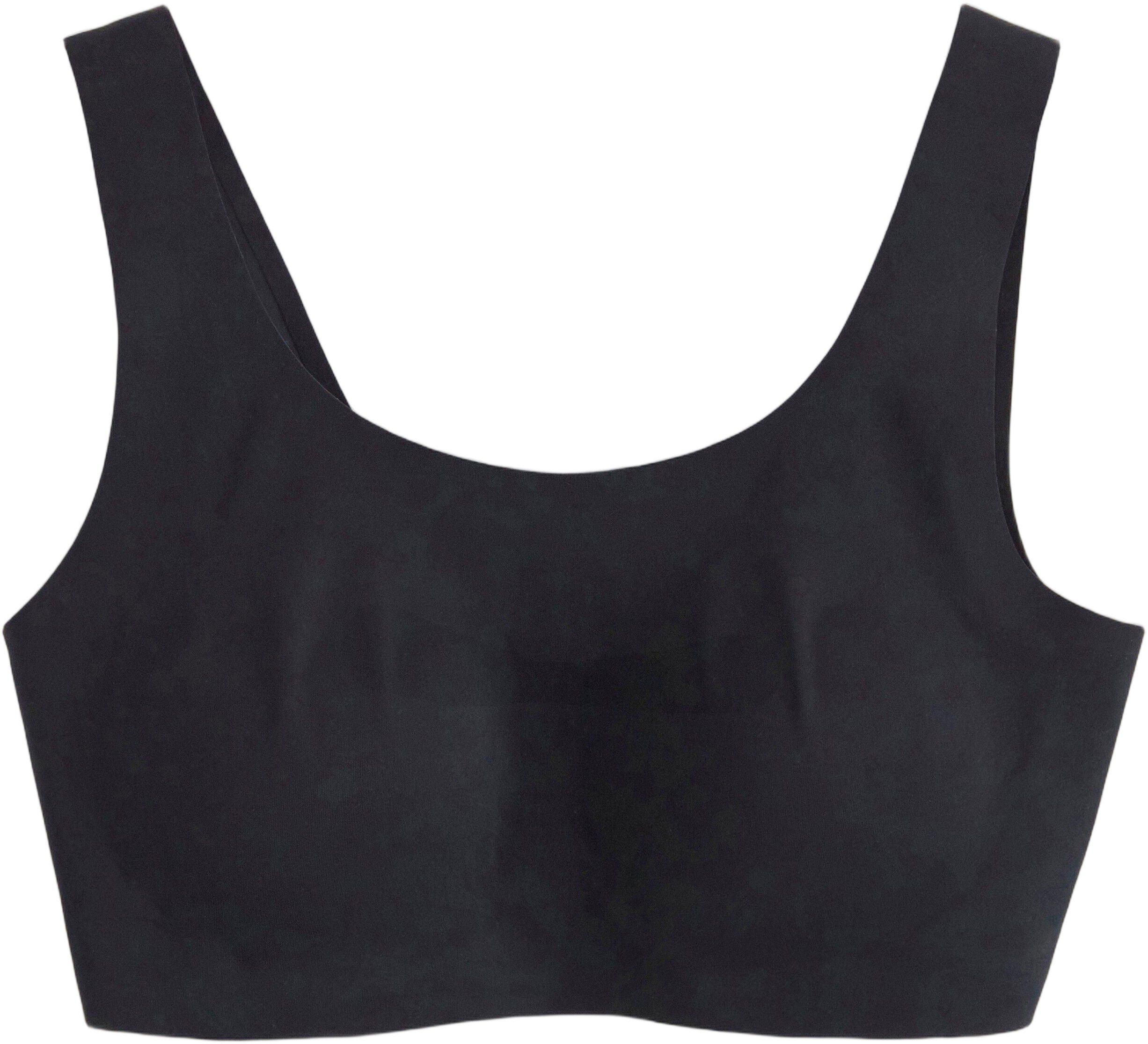 Super soft bra with a round necklin