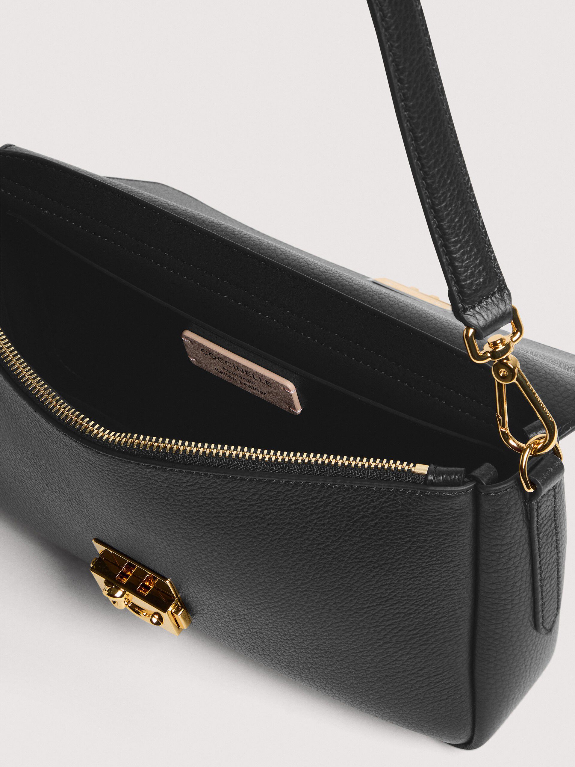 COCCINELLE C-ME LOCK