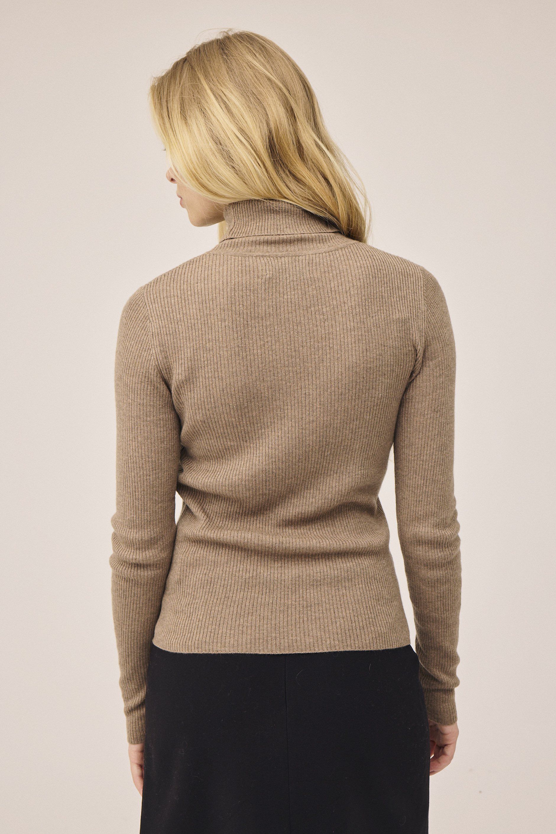 Metz 2 Highneck sweater - RWS