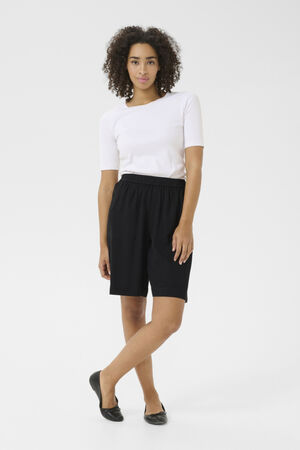 KAmilia Shorts
