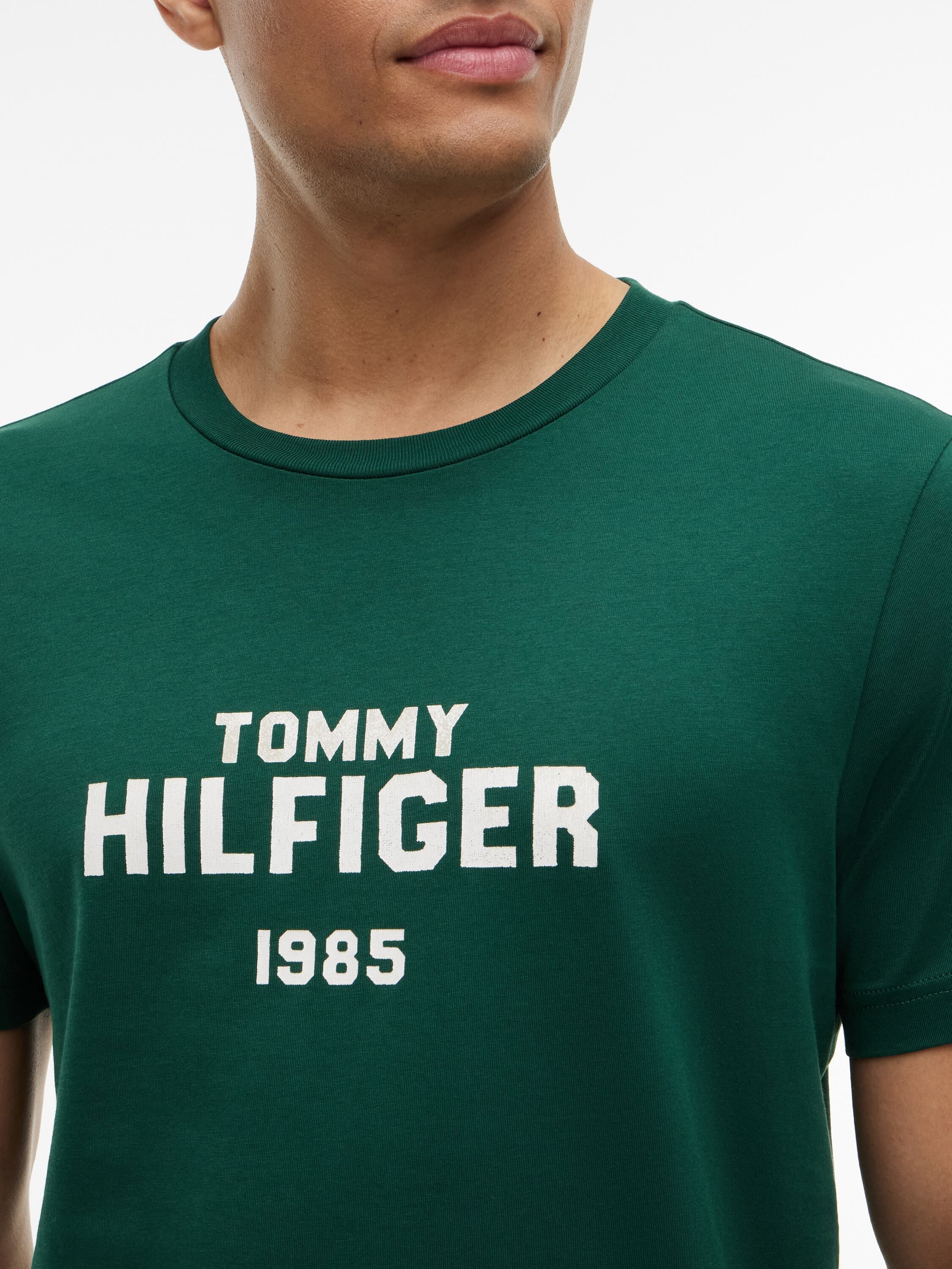 Contrast Logo Crew Neck Jersey T-Shirt
