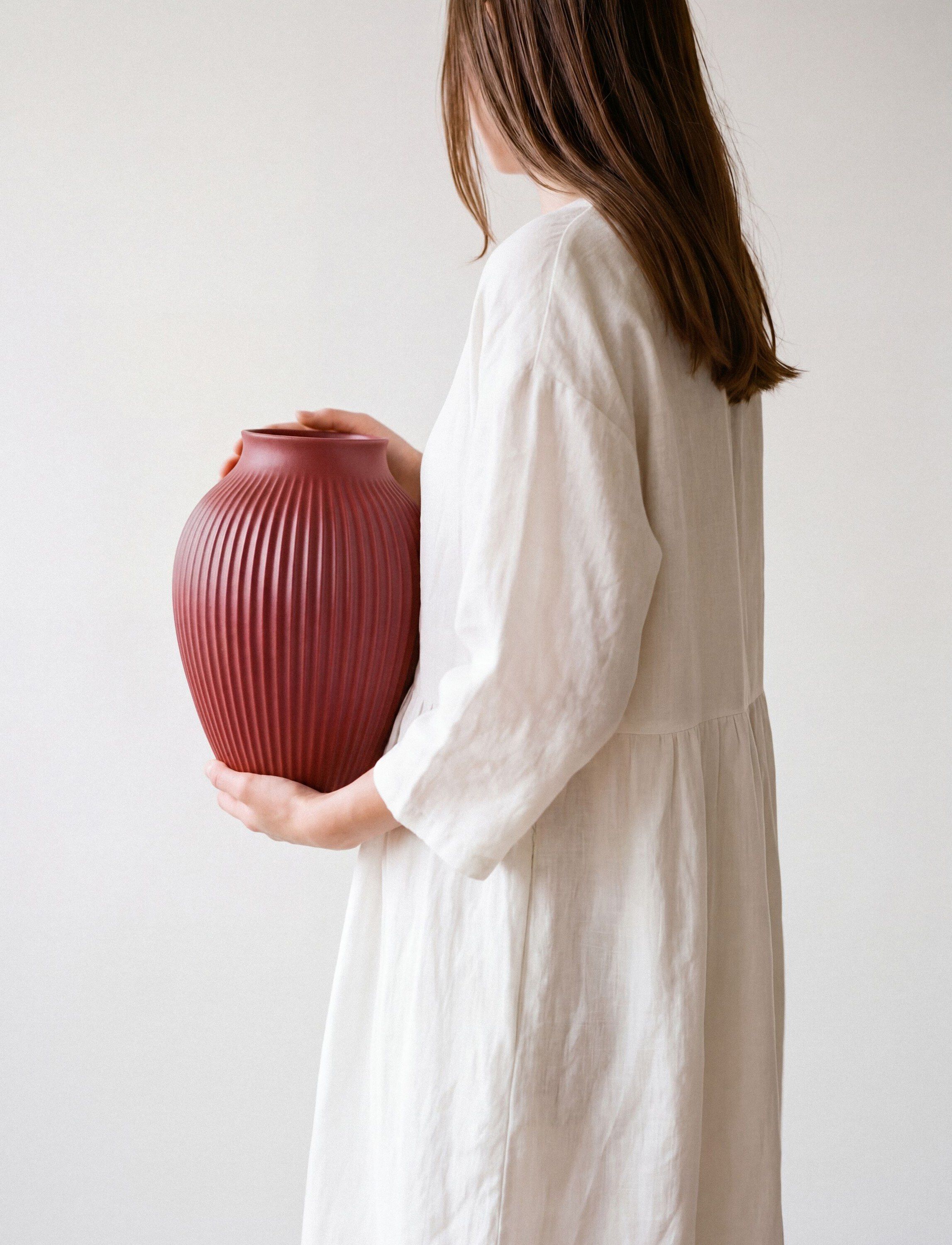 Knabstrup vase H 20 cm ripple soft cherry red