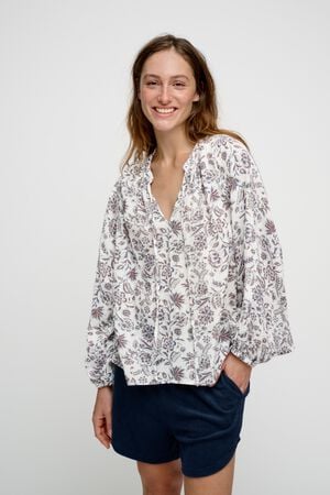 avery shirt flower