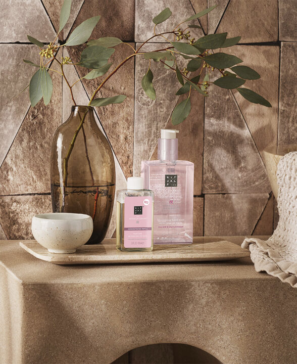 The Ritual of Sakura Concentrated Refill Hand Wash 100ml