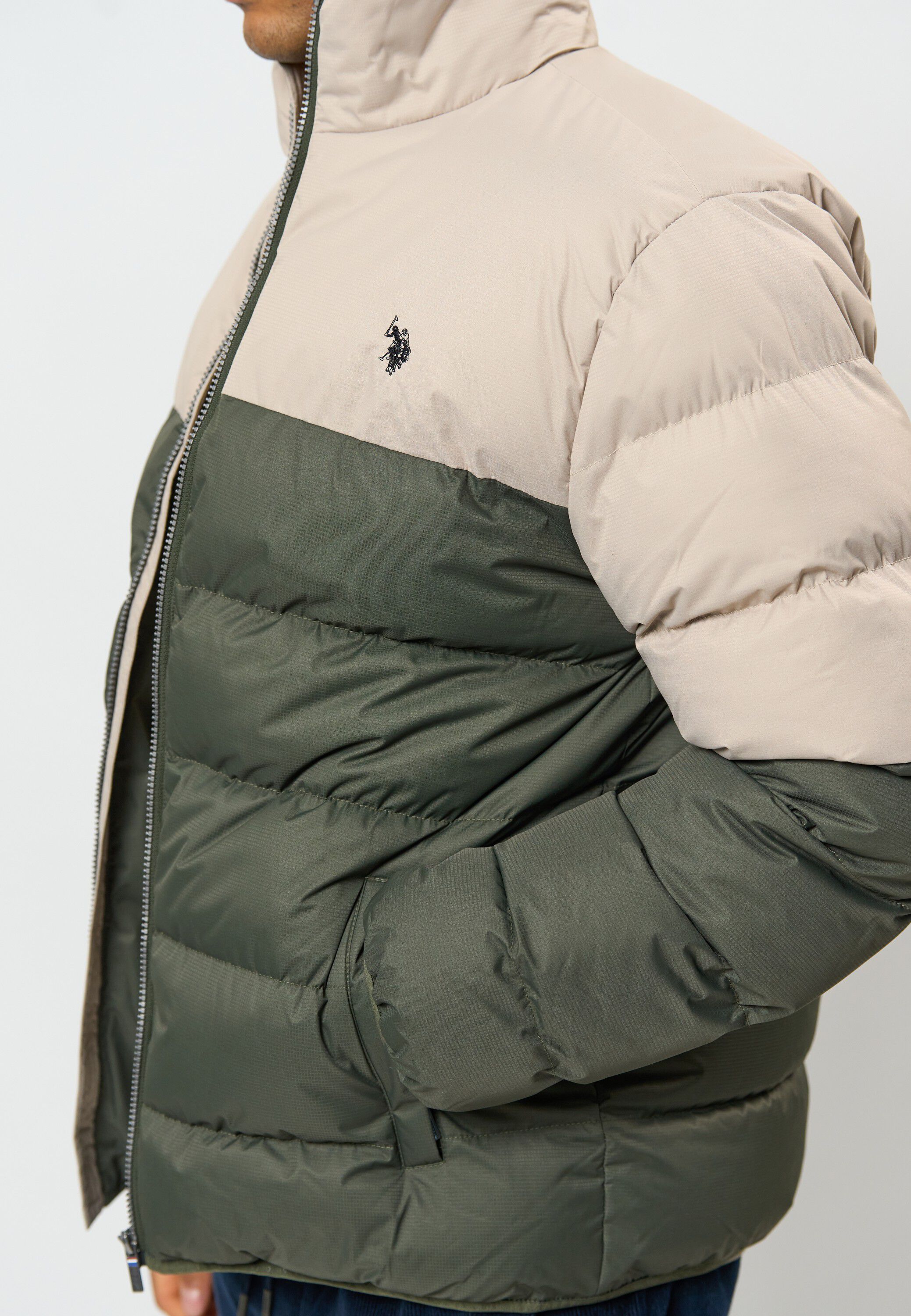 ALEKS REG TH USPA M OTW
