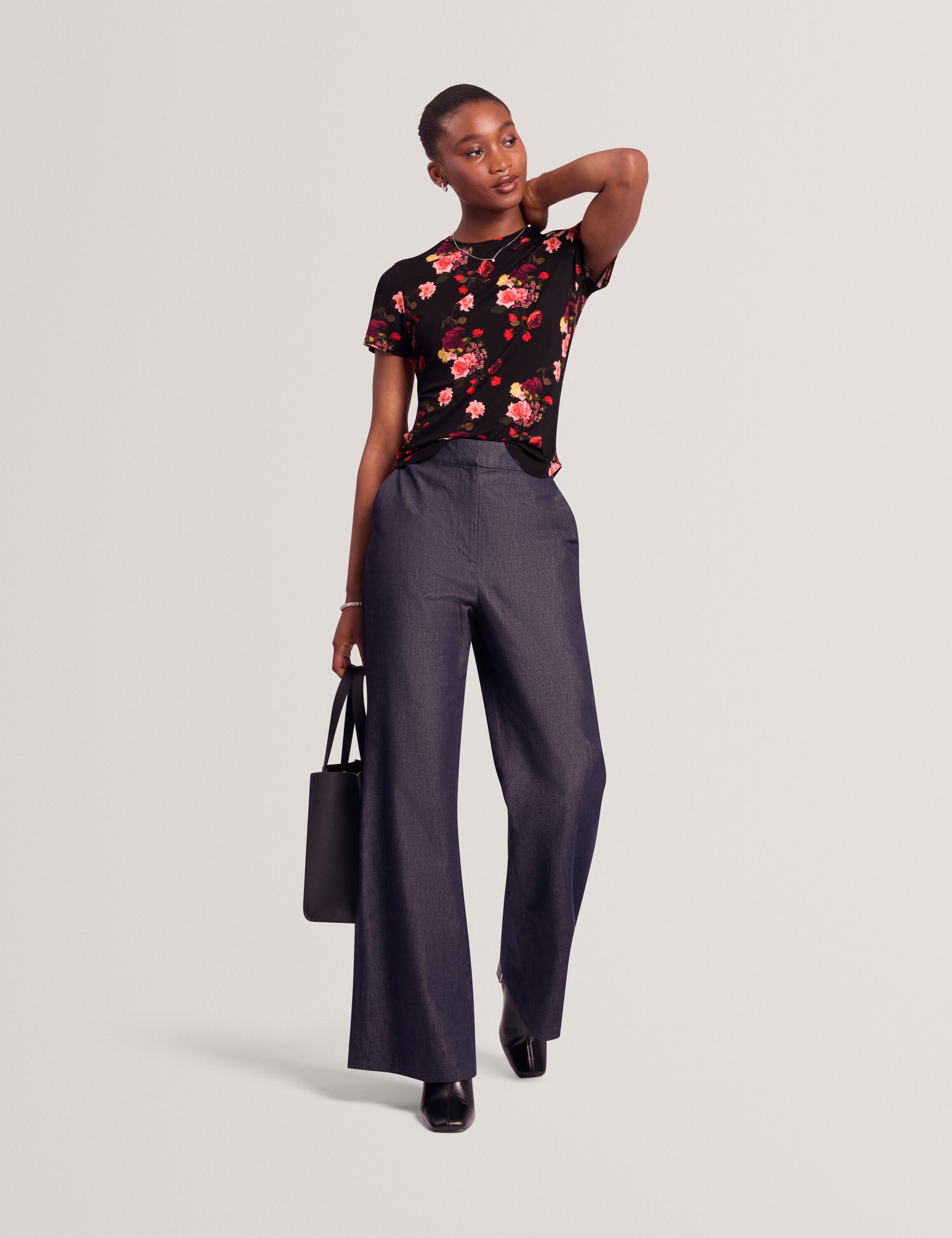MYLI Floral Printed Fitted Tee With