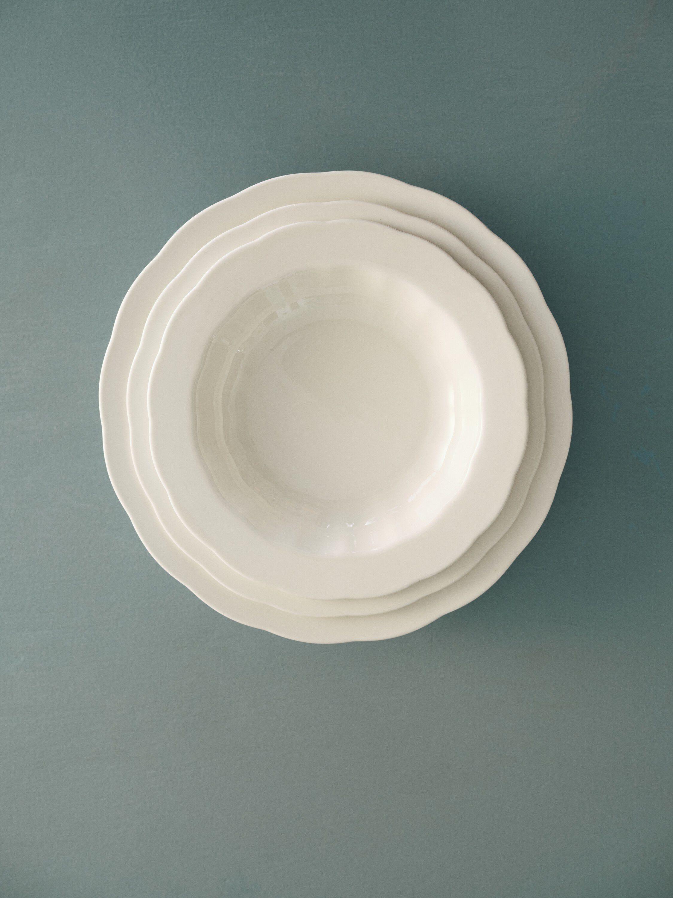 PASTA PLATE M 01 WHITE SILHOUETTE