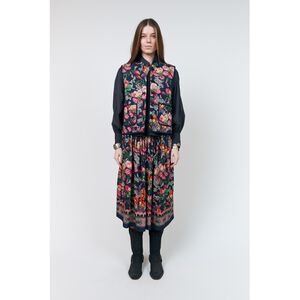 EllaLL Midi Skirt
