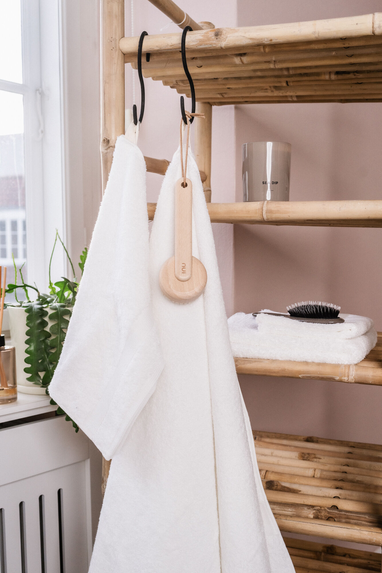 Egyptisk h&aring;ndkl&aelig;de hvid