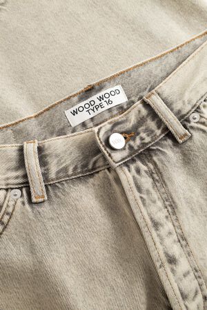 WWType 16 jorts 25379