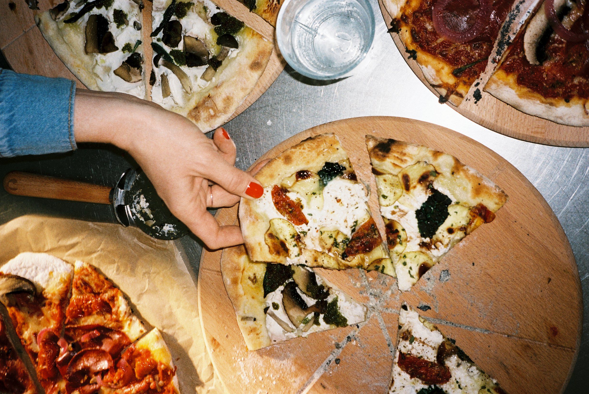 GC Pizza board &Oslash;35 og sk&aelig;rer b&oslash;g