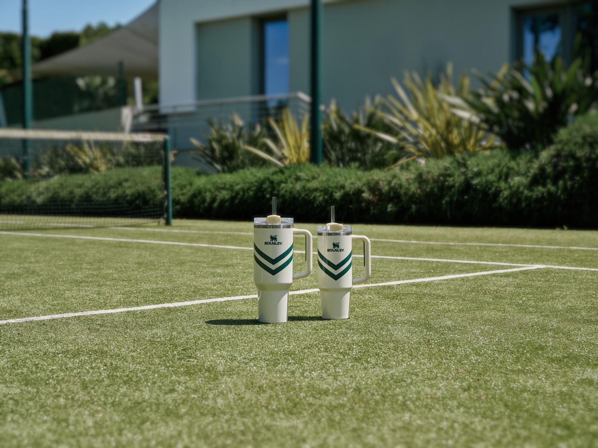 The Quencher H2. O FlowState Tumbler 1. 18L / 40oz COURTSIDE C