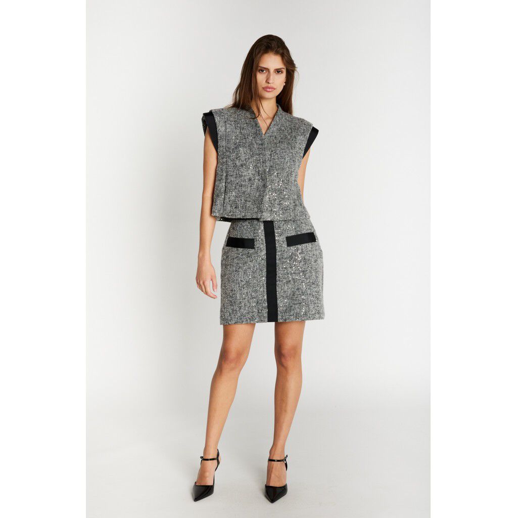 RhytisBBSila vest