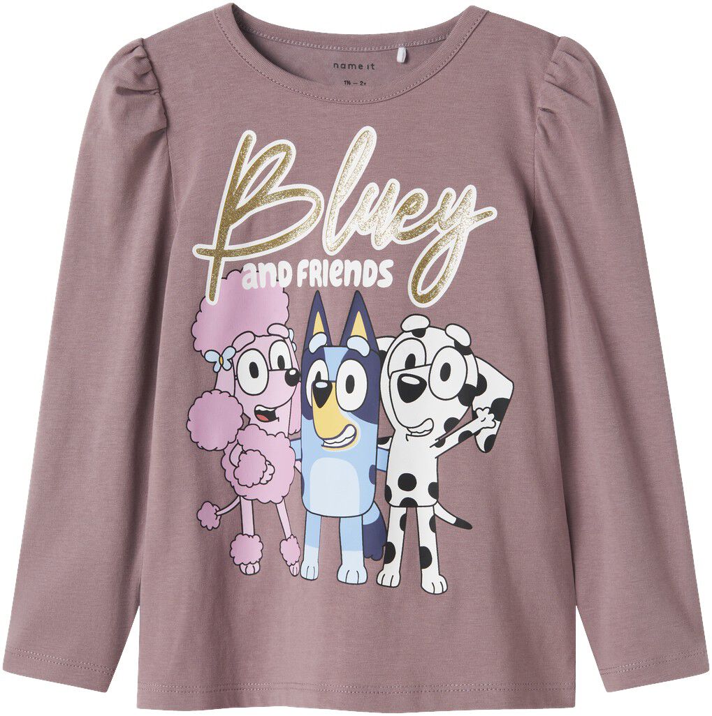 Langermet t-skjorter