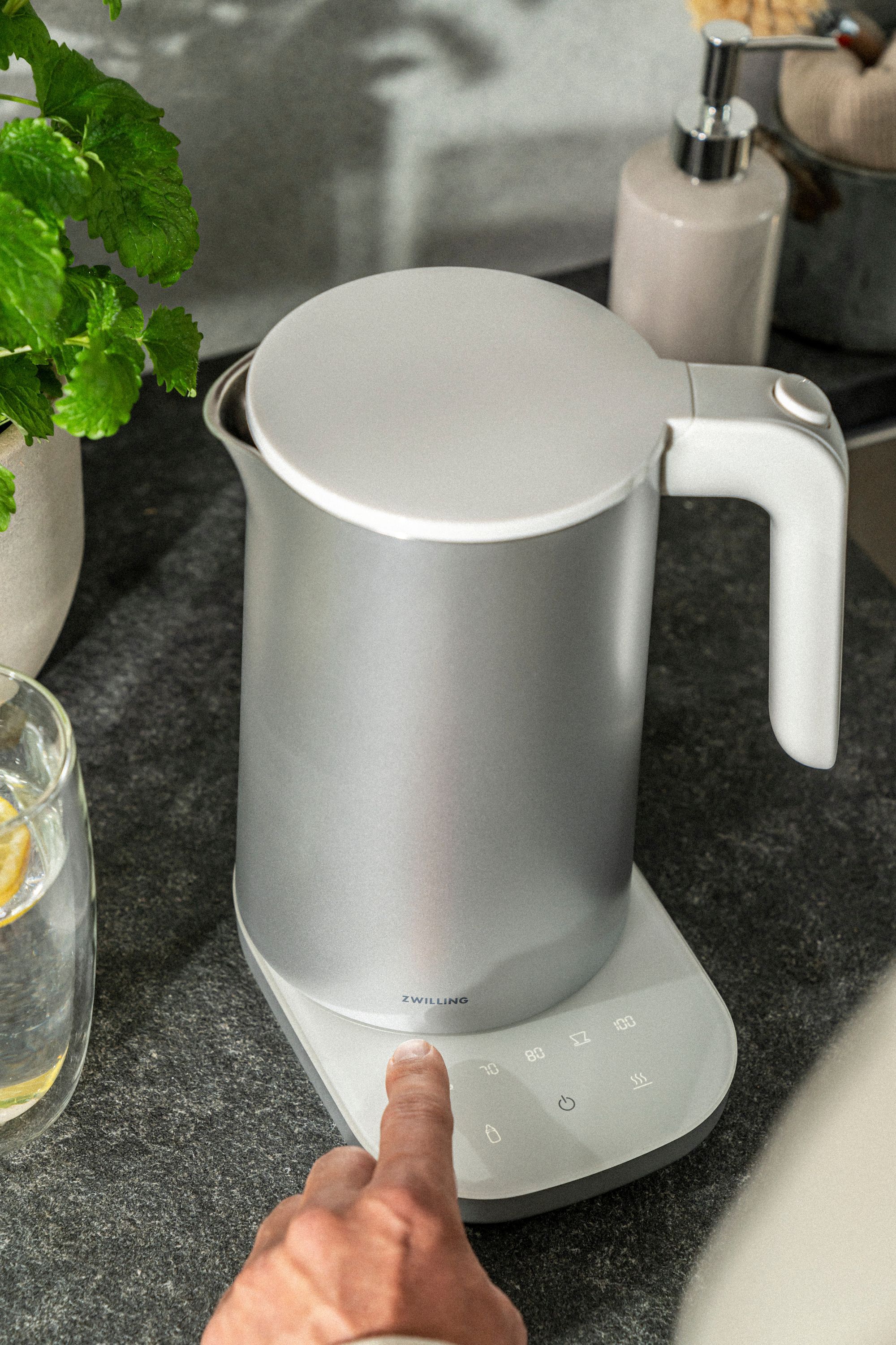 Enfinigy Elkedel Pro, 1 L