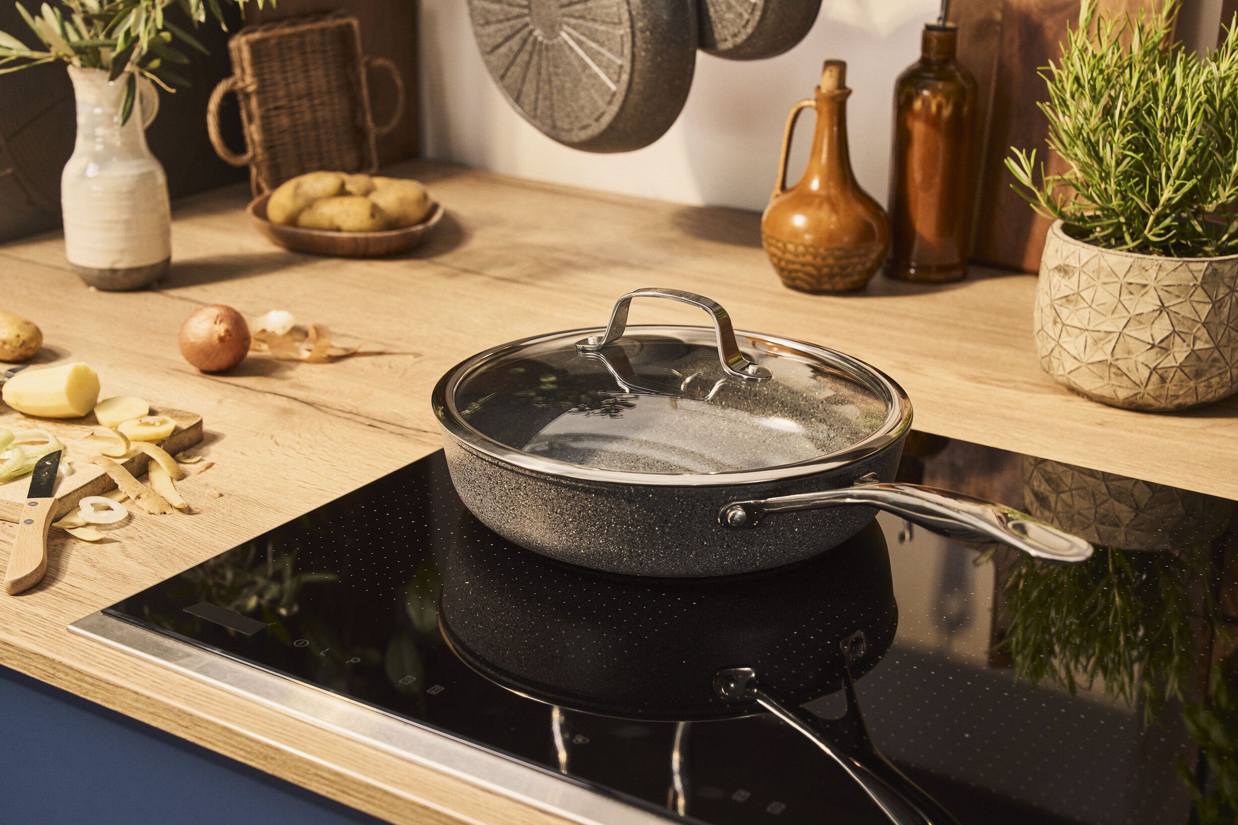 Salina Ceramic Sautepande Med l&aring;g, 28 cm, Aluminium, Titaniu