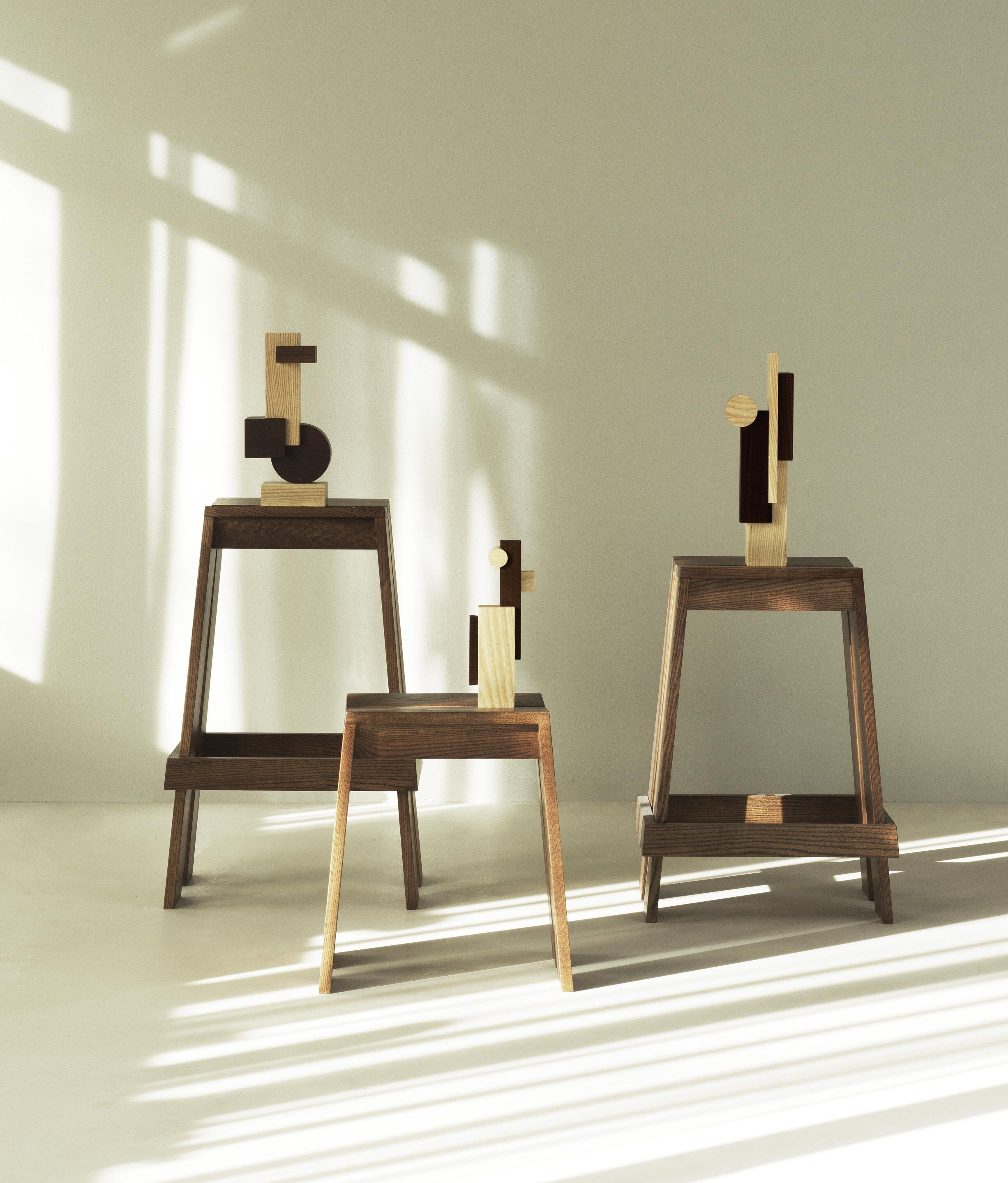 Join Sculpture Large Ash/Carbonized Ash