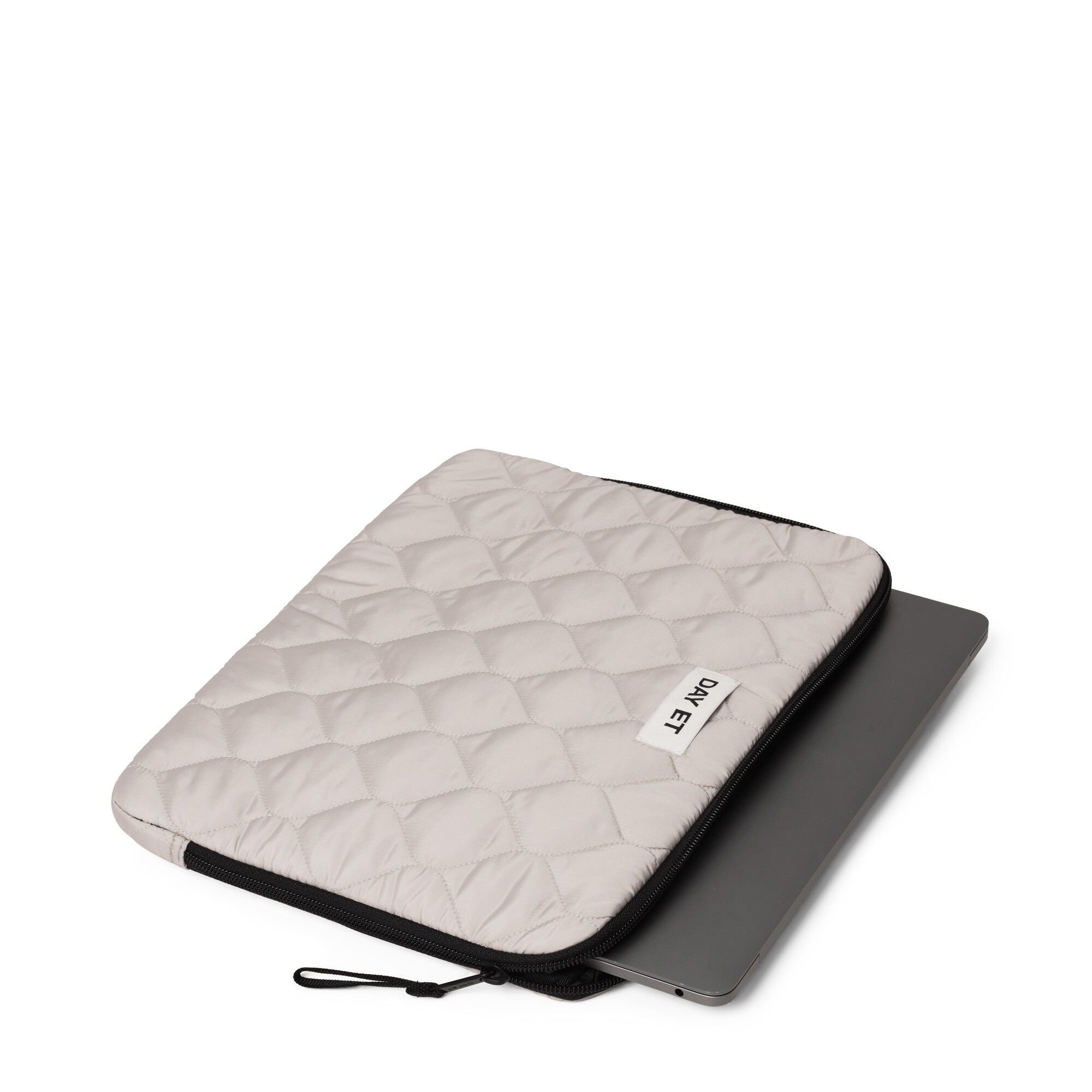 Day Gweneth RE-Q Dash Folder13