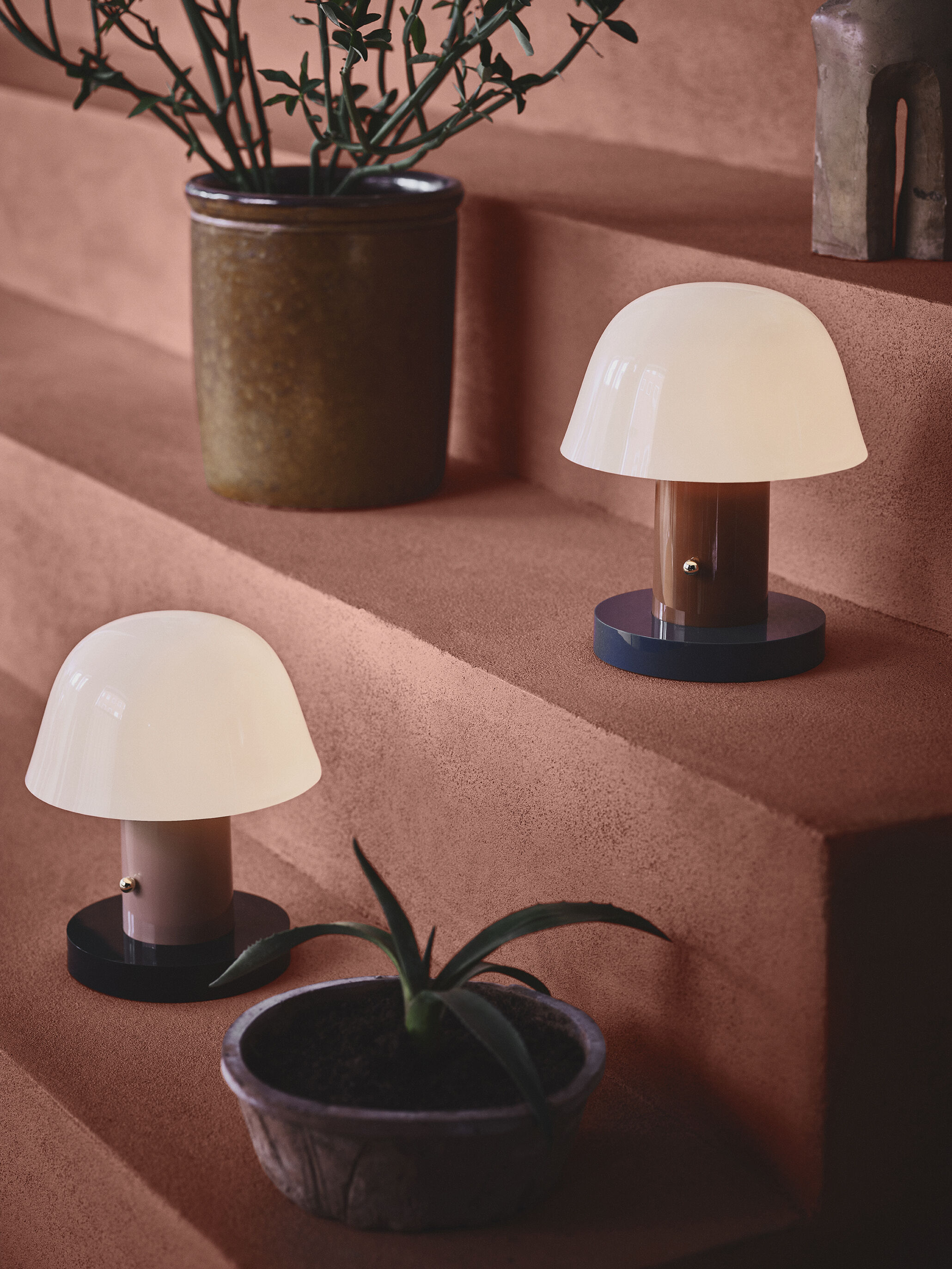 Setago JH27 Table Lamp