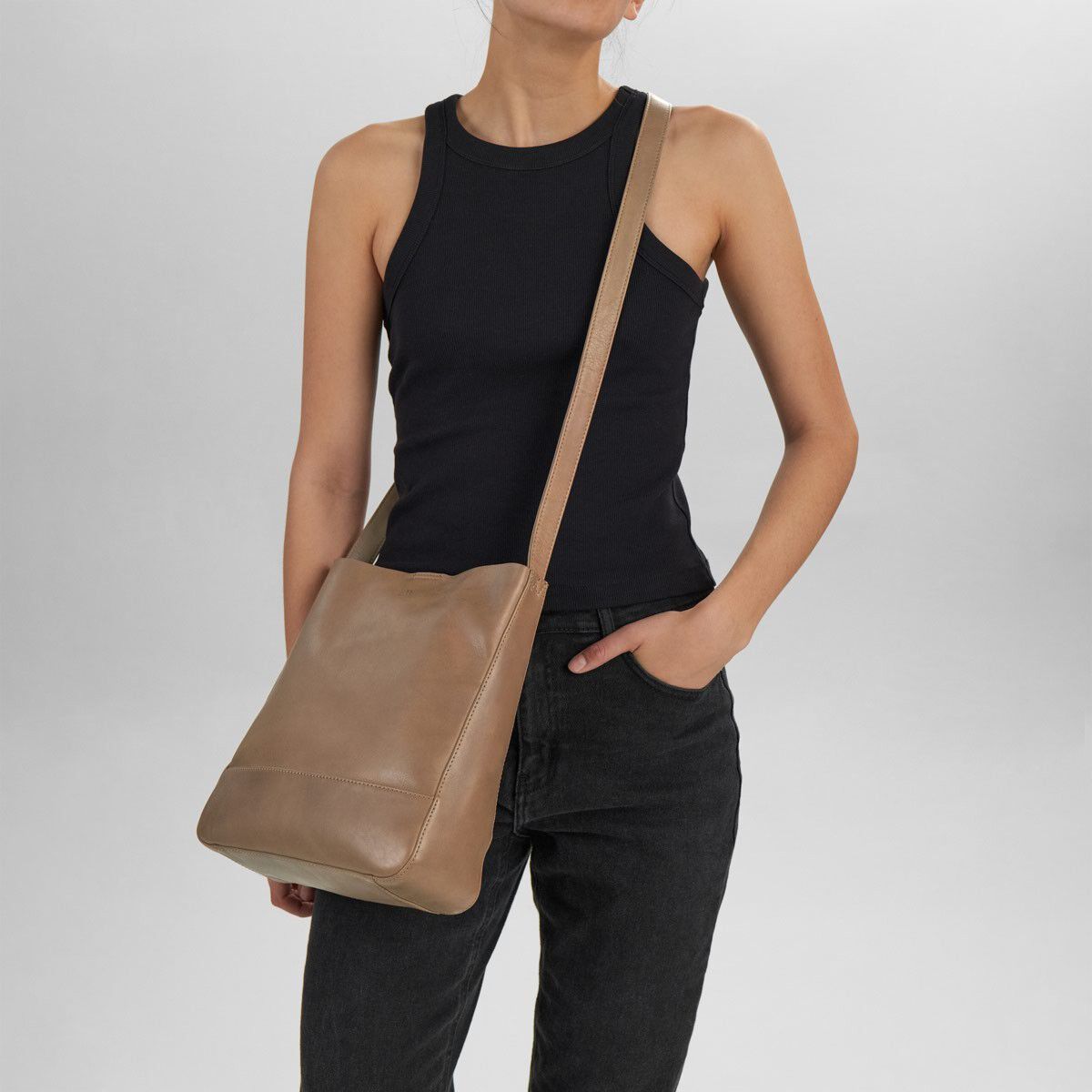 Cay Crossbody Bag, Ant.