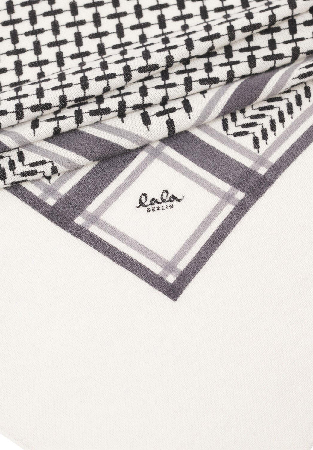 Triangle Trinity Classic L - 100% cashmere