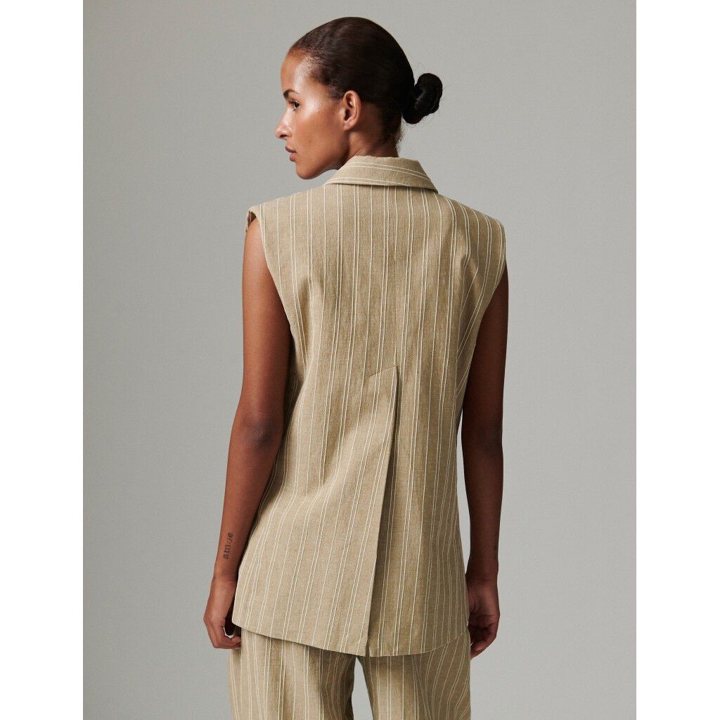 Elliana - Linen Threads