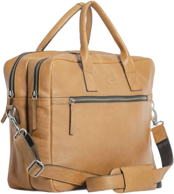 Clean brief 2 room 15