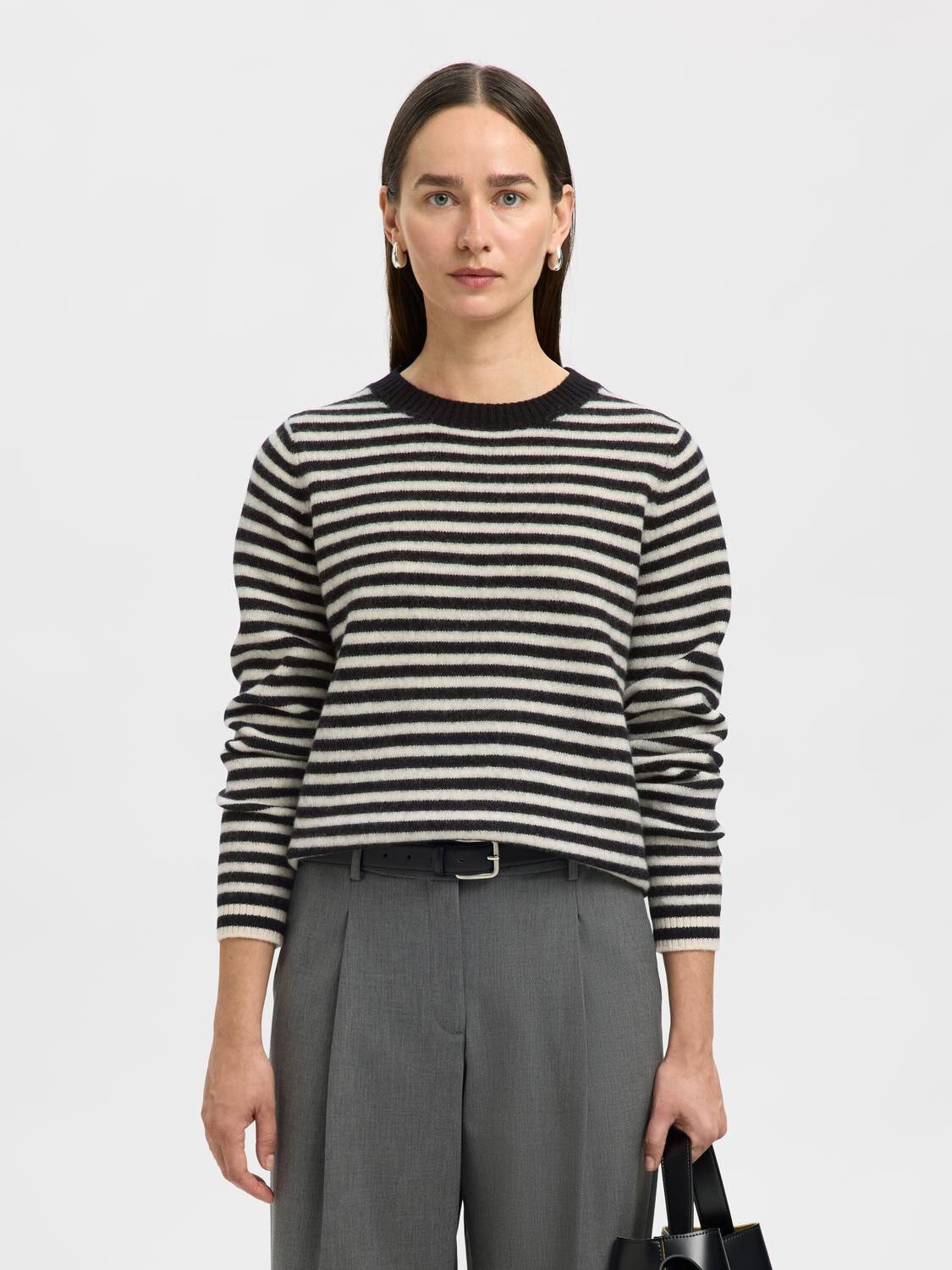 SLFANA LS KNIT WOOL O-NECK NOOS