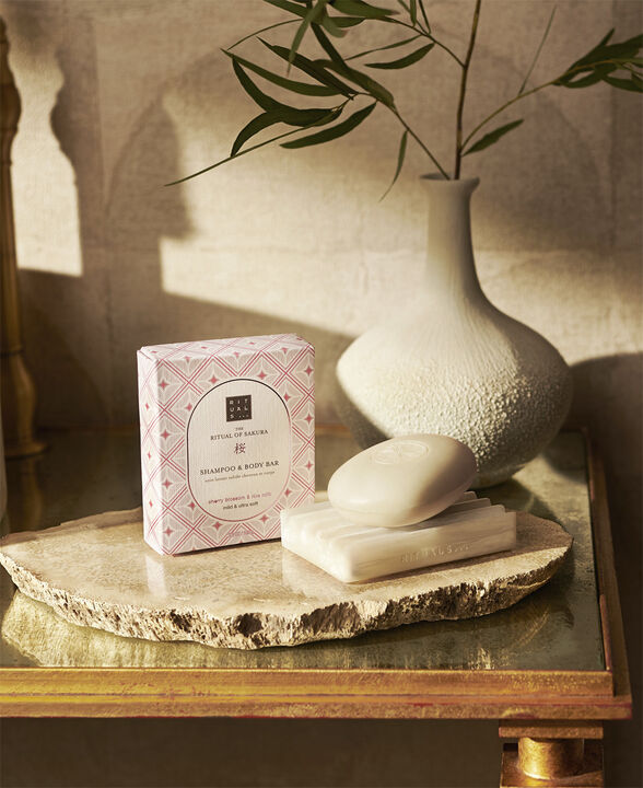 The Ritual of Sakura Shampoo & Body Bar