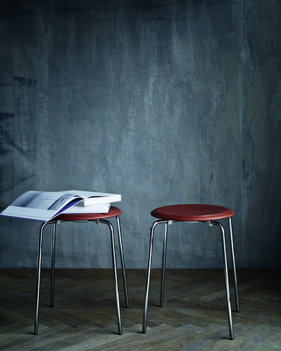 DOT Walnut skammel elegance leather / chrome base