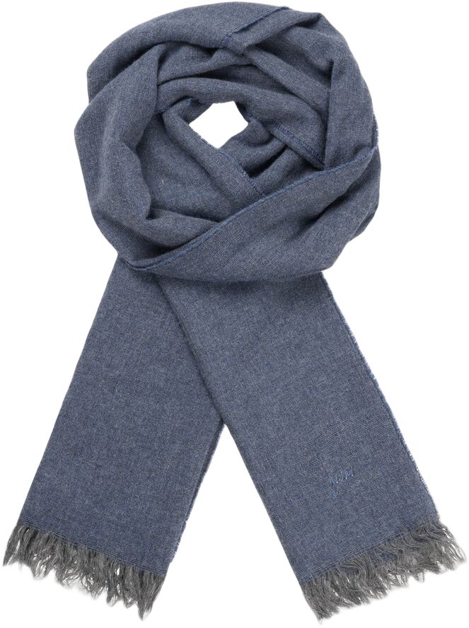 Scarf Charles
