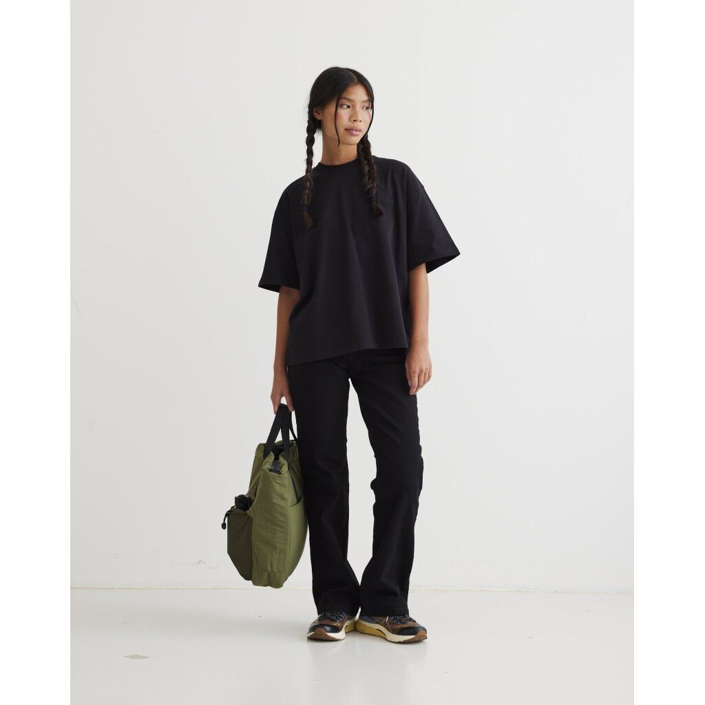 WBJuno Base Tee