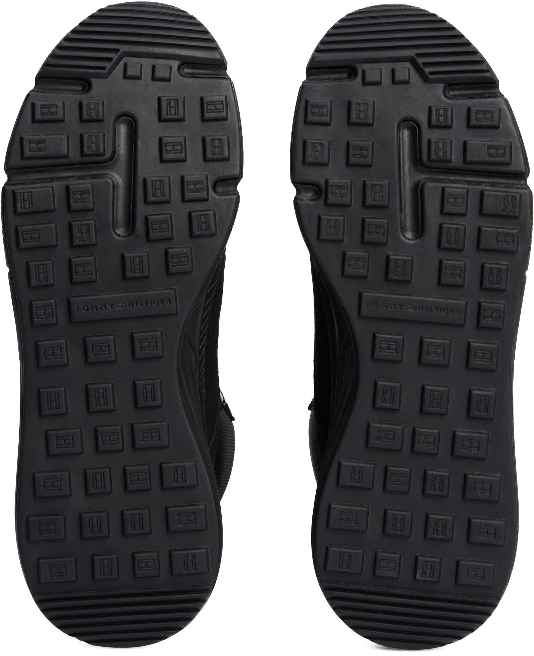 Suede Warm Lining Hybrid Chukka Boots