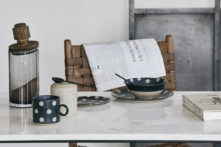 GRAINY dot plate, S, dark blue/sand