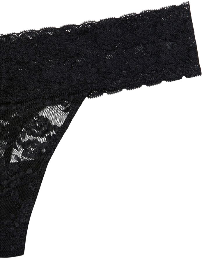 Stringtruse med blonder