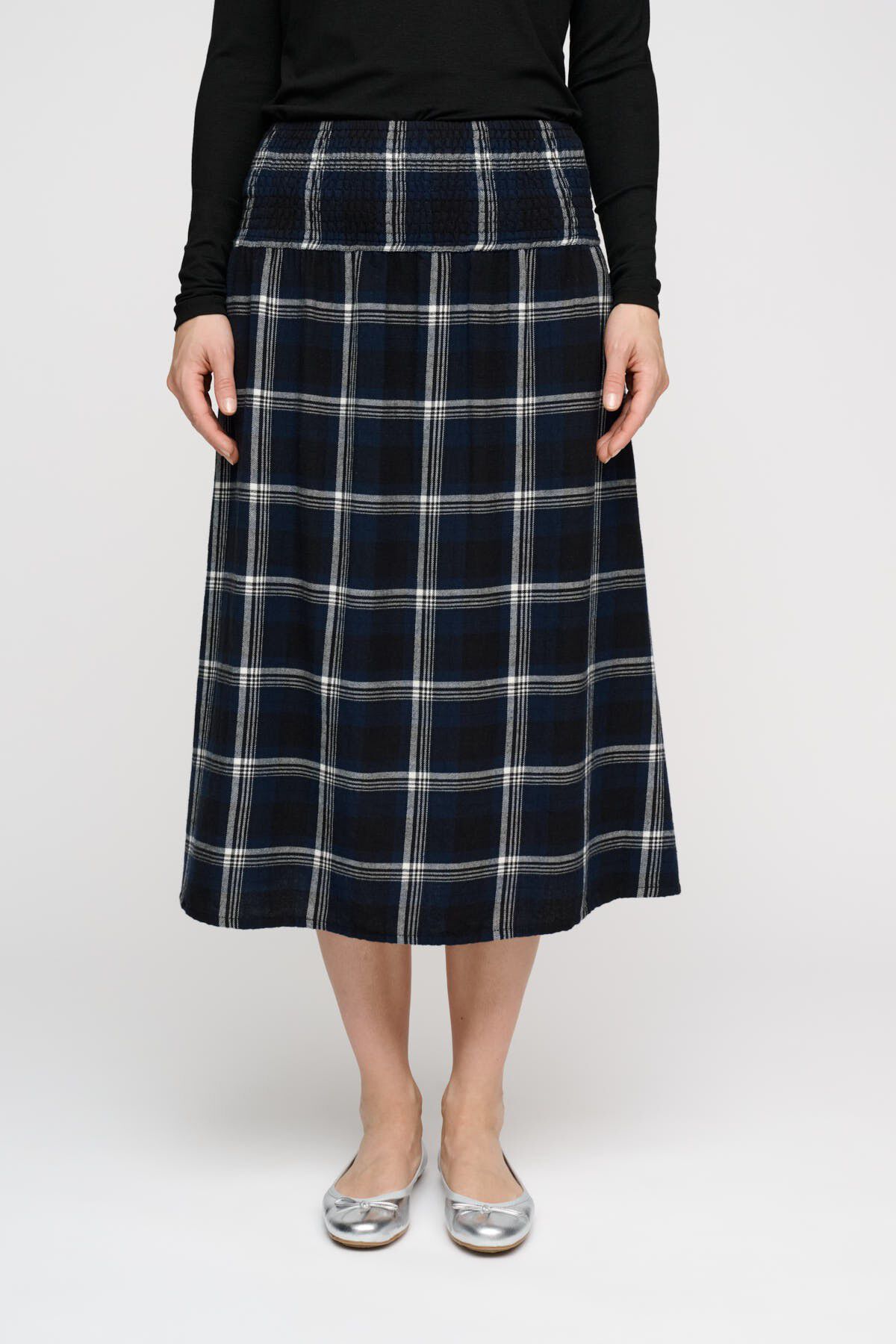 maggie skirt check