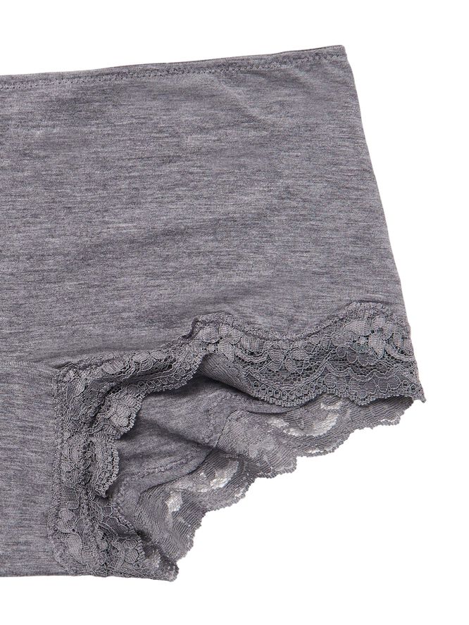 Boxertruser med normal midje