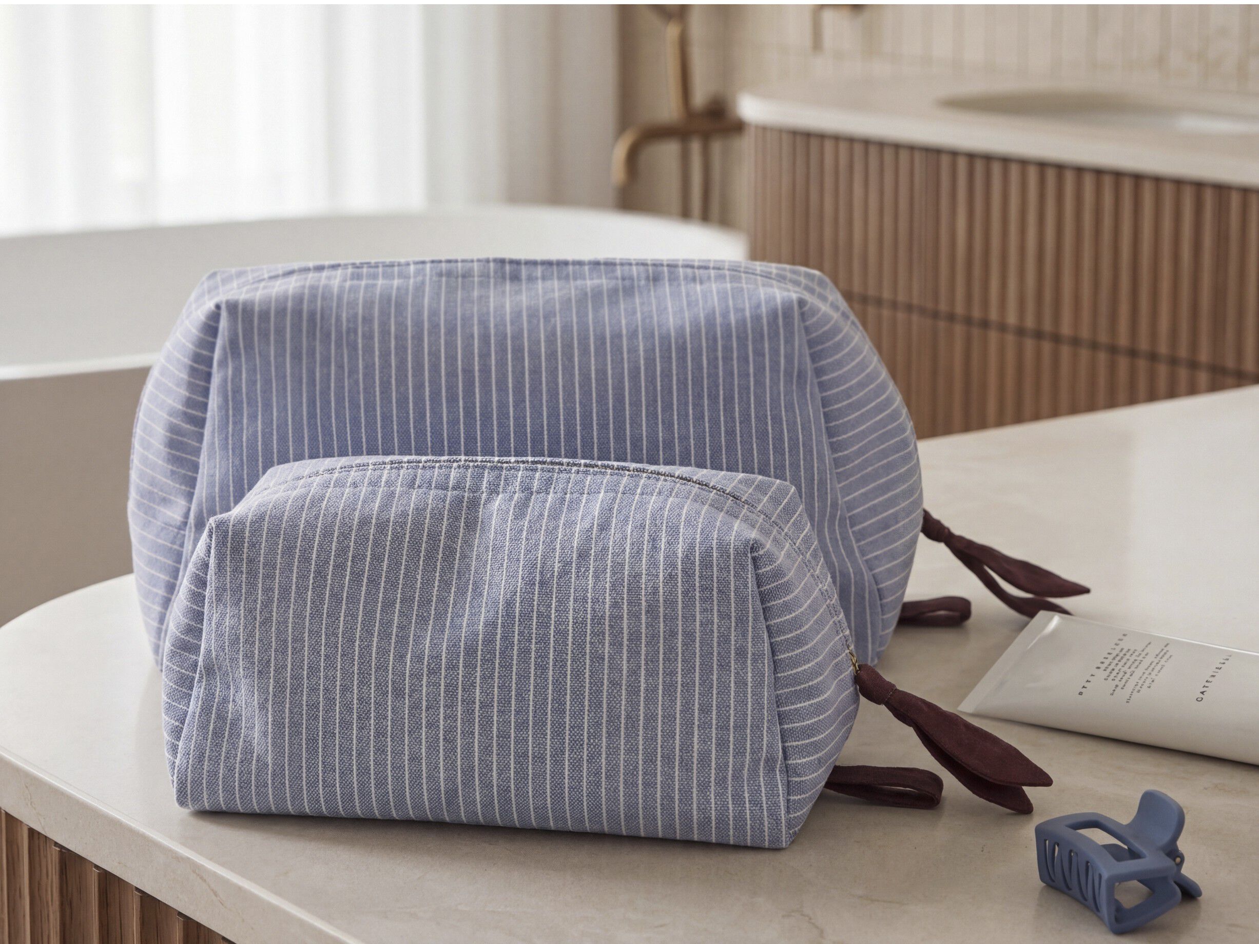 Kosmetikkpung Weekend Stories Suite One White