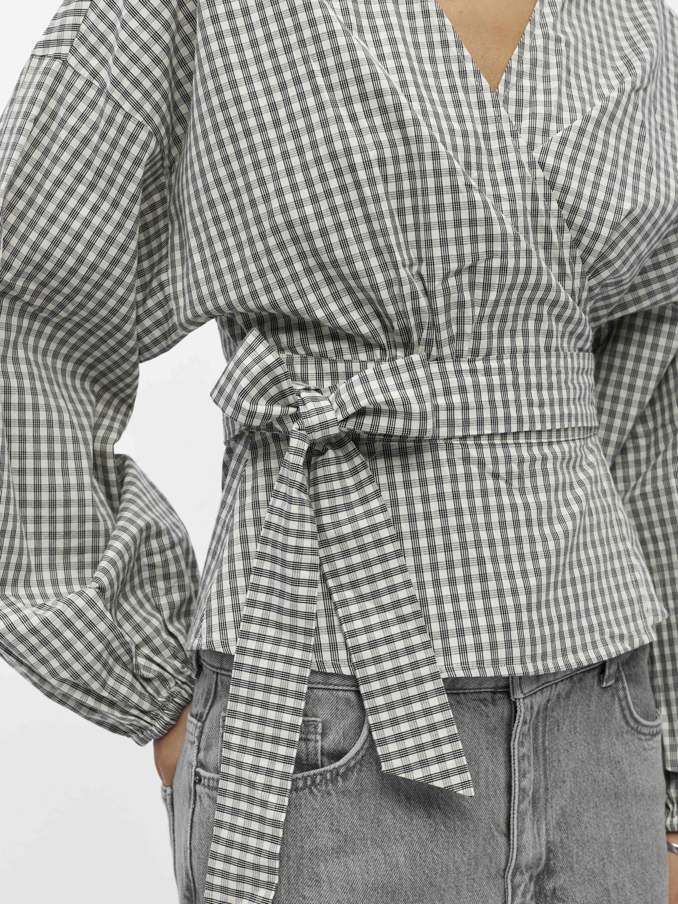 Objanna Ls Wrap Topp E Tne 26