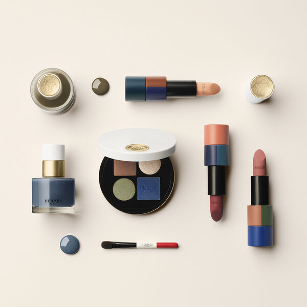 Les Mains Hermes Nail Polish, Vert Bronze