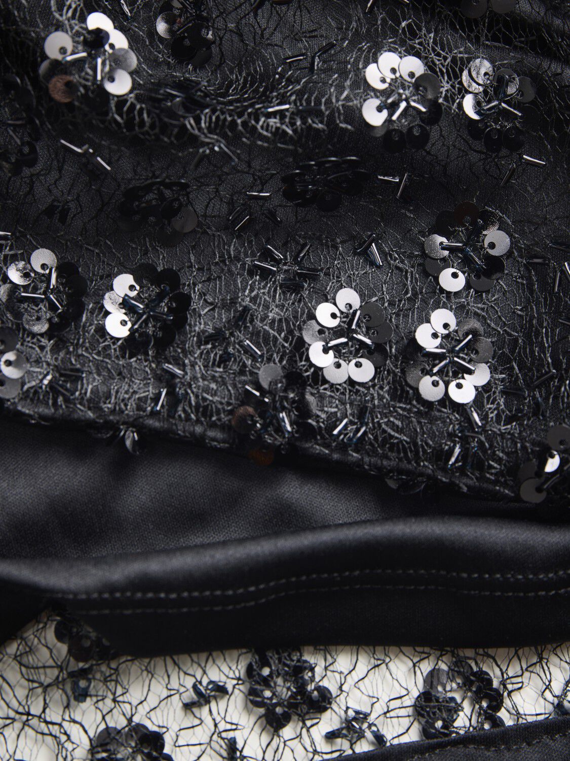 JXDREAM SEQUIN TOP WVN