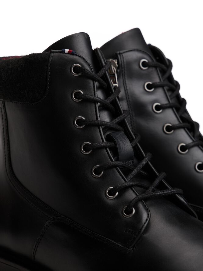 CLEATED HILFIGER W LTH BOOT