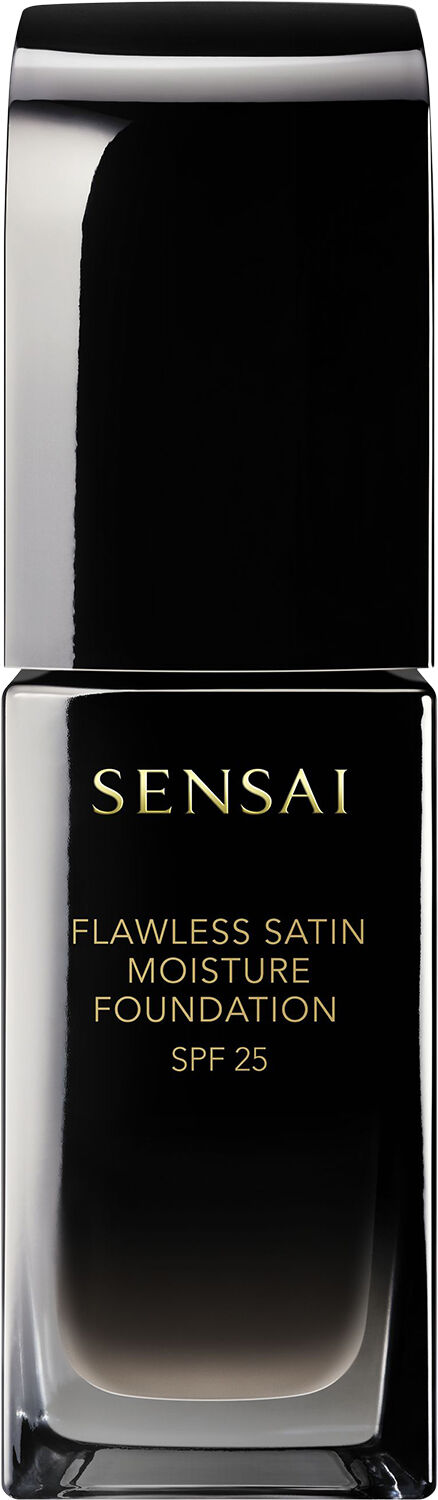 Flawless Satin Moisture Foundation SPF 25