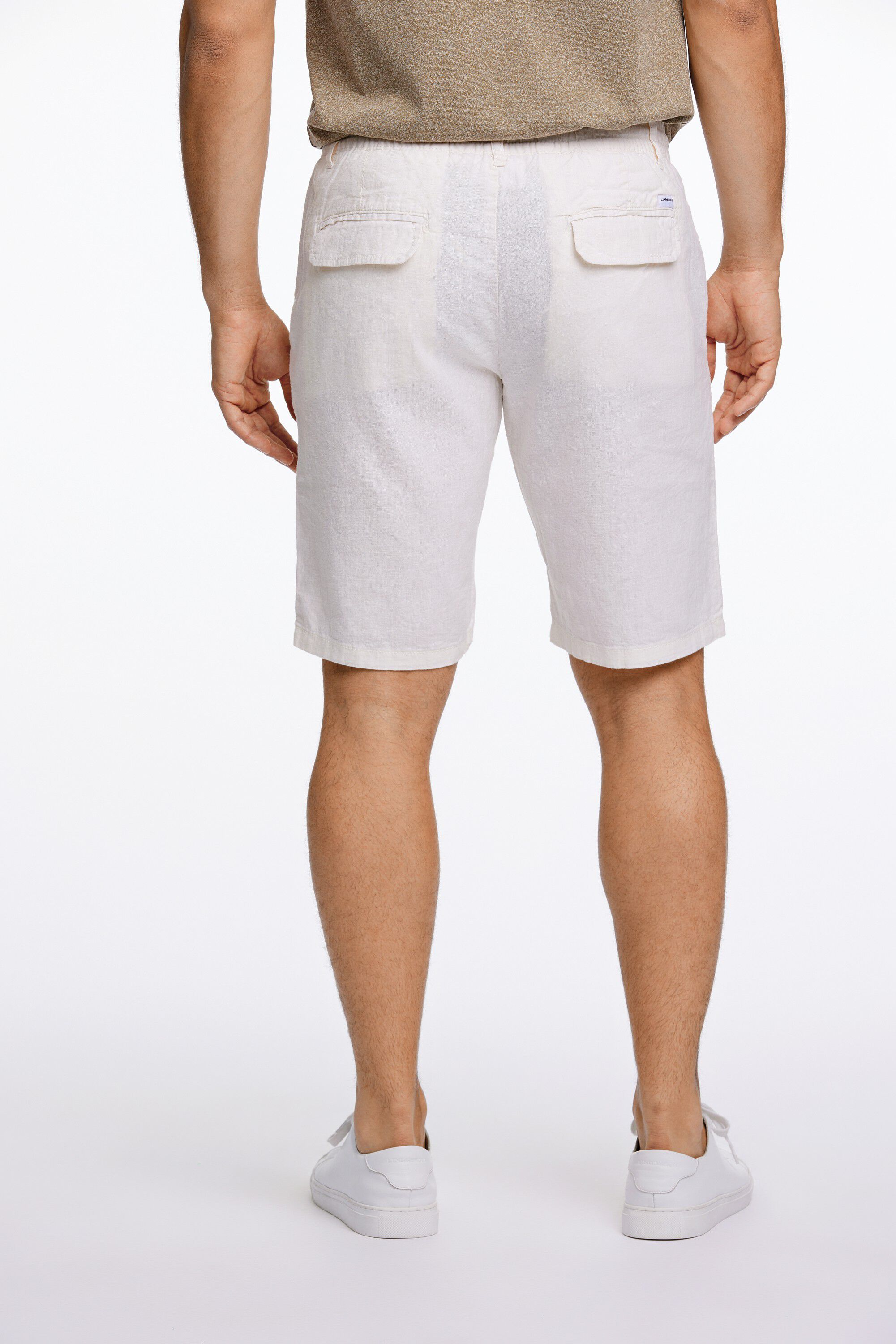 Linen shorts