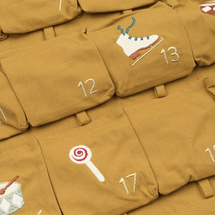 Wall Calendar - Nostalgia embroidery - Ochre