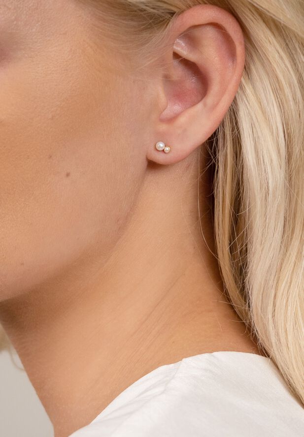 Pearl Double Stud