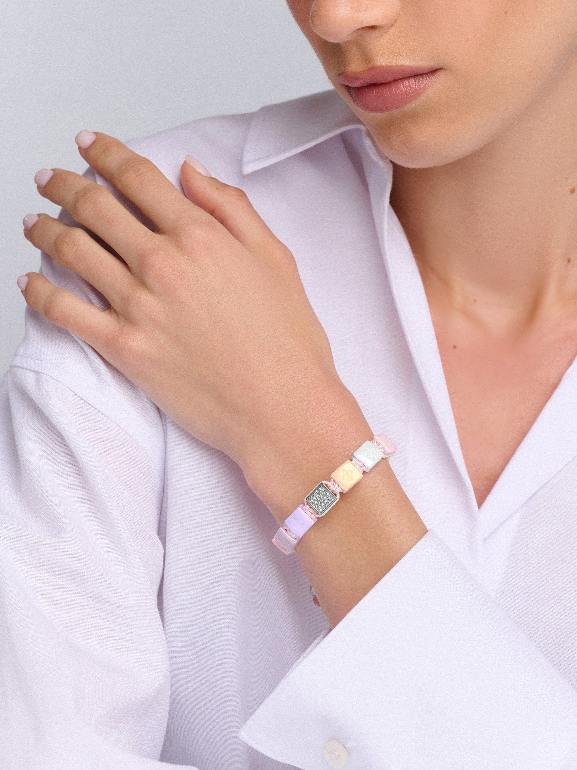 Women's Cream, White, Lavender & Soft Pink Ceramic Flatbead