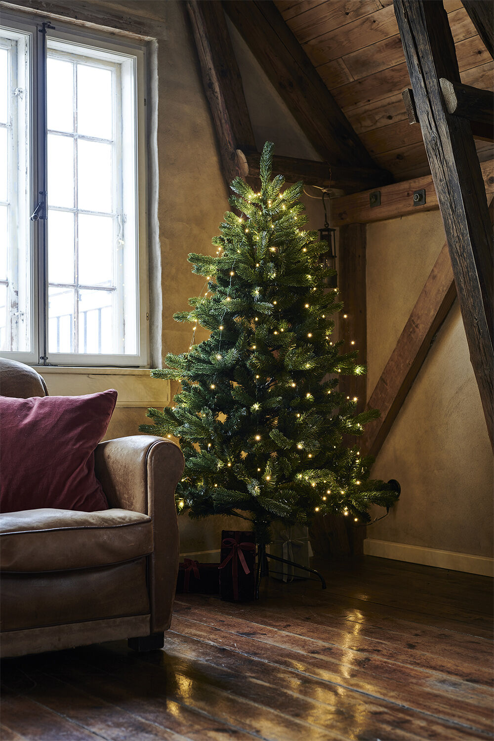 Anni Juletr&aelig; 273 LED