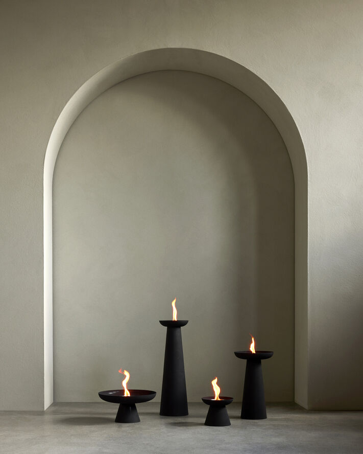 Meira Oil Lantern, H15, Black